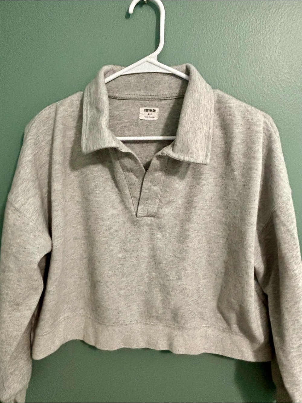 Cotton On Heather Gray Crewneck Sweater